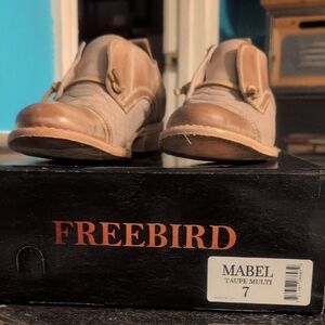 Freebird Mabel Leather Shoes in Taupe and Brown